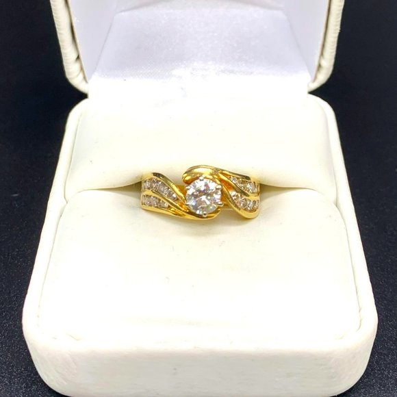 Jewelry - #69. 14Kt. Yellow Gold Multi-Diamond Ring (Size 6)